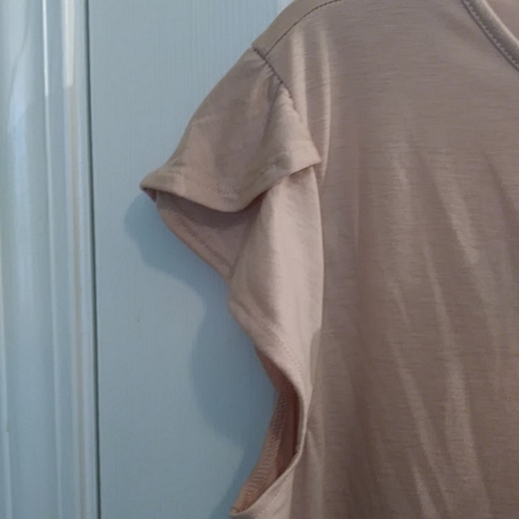 Tan top - Picture 3 of 3